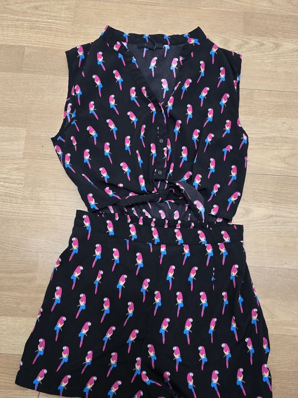 Forever 21 Womens Parrot Romper